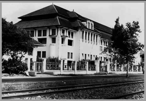 Gedung lama SMA Santa Maria Surabaya